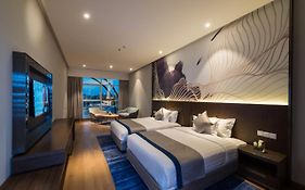 Hotel Aber Al Yasmin  3*